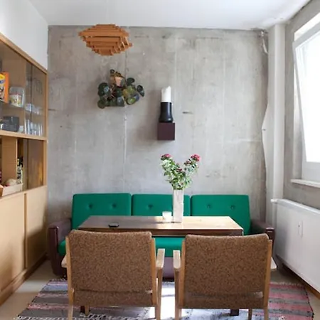 Bright & Modern 4-bedroom In The Heart Of Apartment Berlin