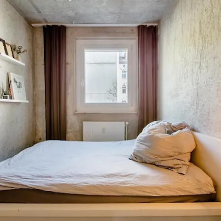 Bright & Modern 4-bedroom In The Heart Of * Berlin