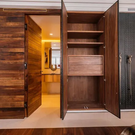 Bright & Modern 4-bedroom In The Heart Of Berlin